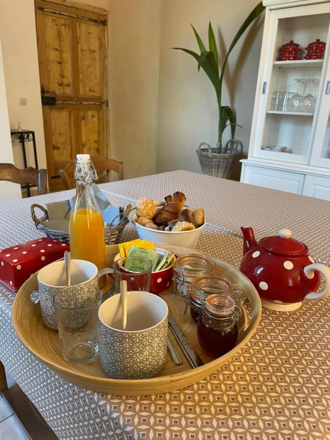 Vergèze Mas De La Forge Noguier B&B 외부 사진